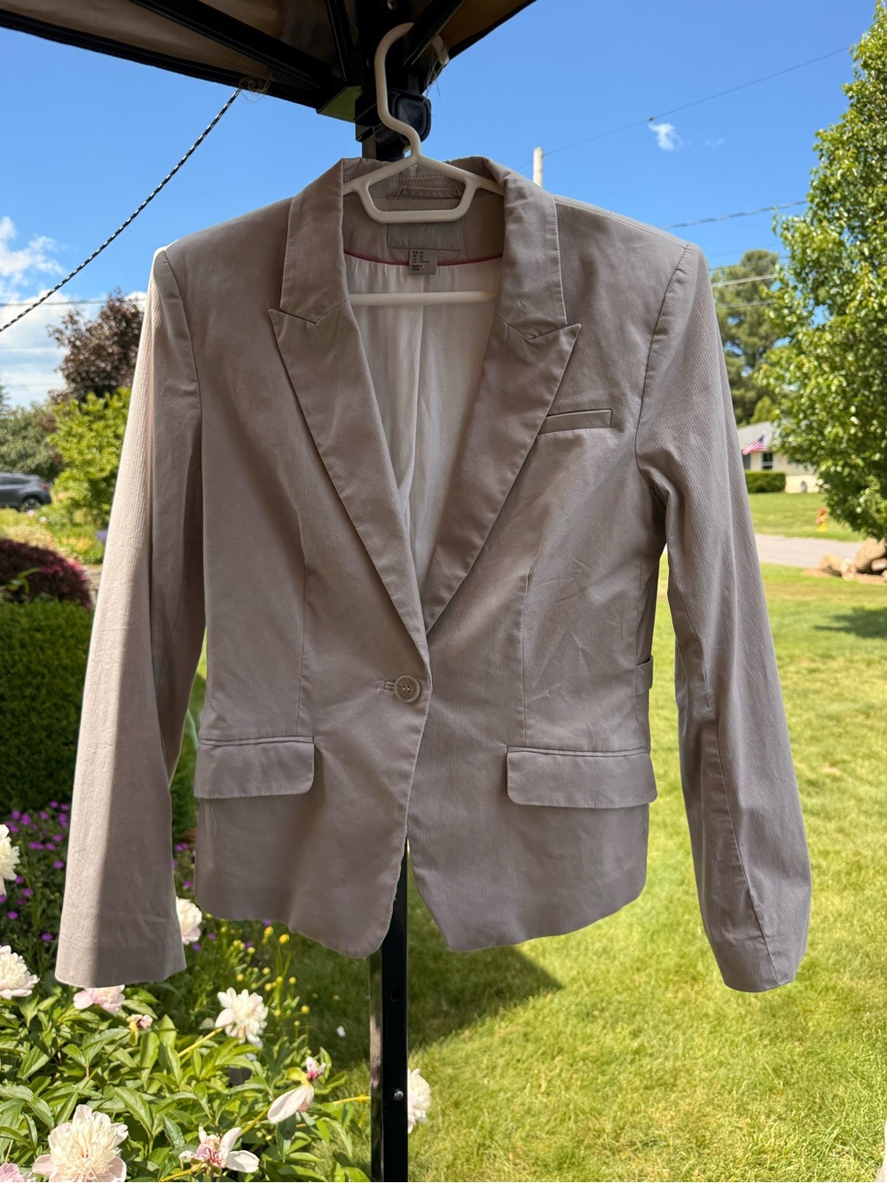 H&M Women's Beige Tailored Single-Button Blazer